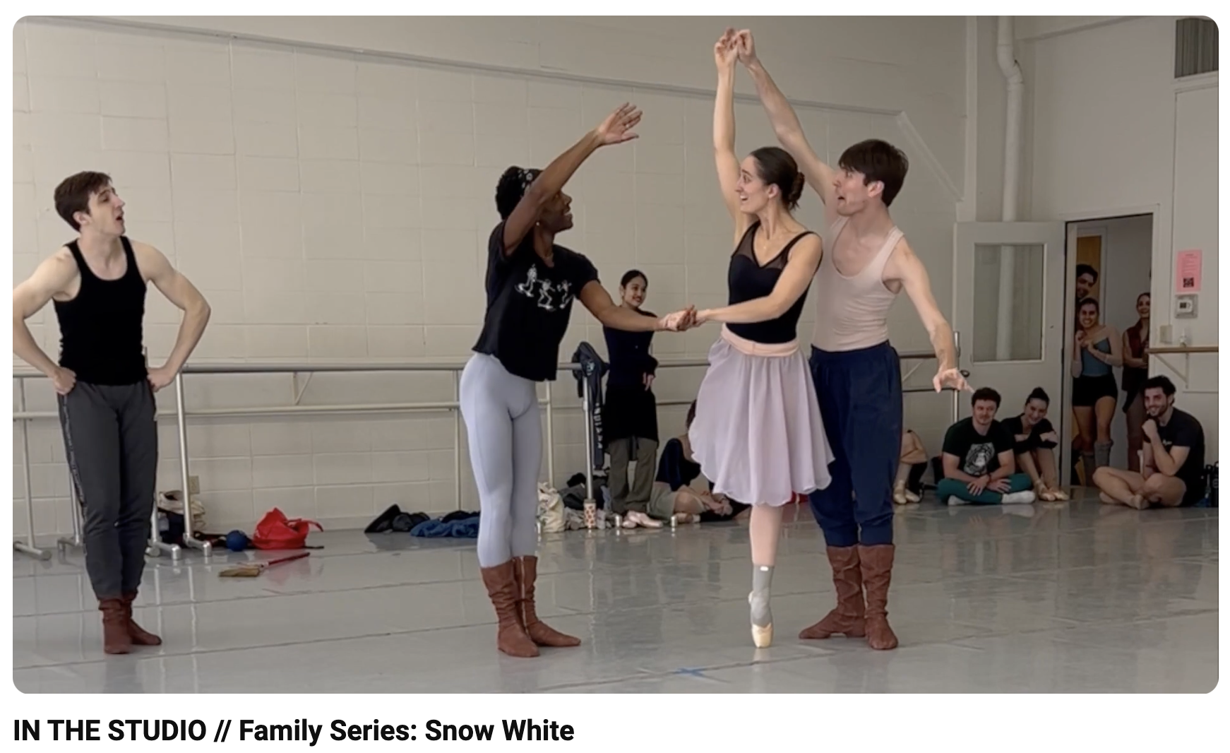 IN THE STUDIO // Family Series: Snow White