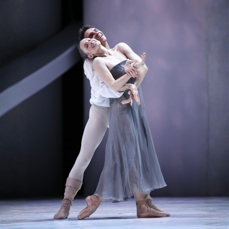 Lucien Postlewaite and Elizabeth Murphy in Jean-Christophe Maillot’s Roméo et Juliette. Photo © Angela Sterling.