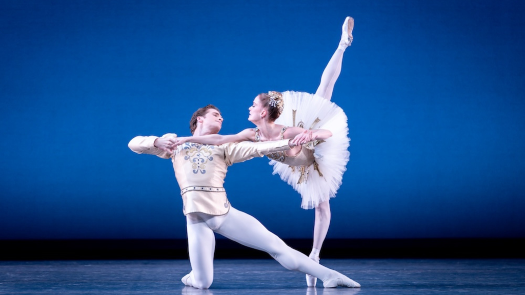 Sasha De Sola and Harrison James in Balanchine’s Diamonds // Choreography by George Balanchine © The Balanchine Trust; Photo © Lindsay Thomas