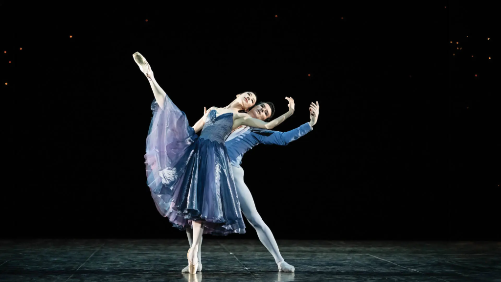 Paris Opera Ballet. Photo by Julien Benhamou OnP.